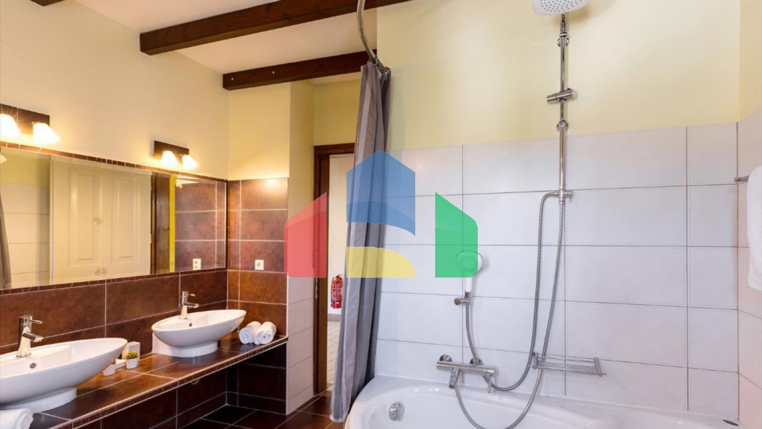 Продажа - Вилла 300 m² на о. Корфу