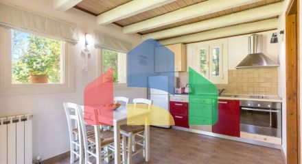 Продажа - Вилла 300 m² на о. Корфу