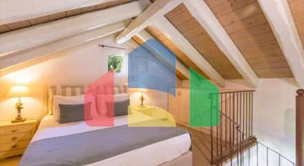 Продажа - Вилла 300 m² на о. Корфу