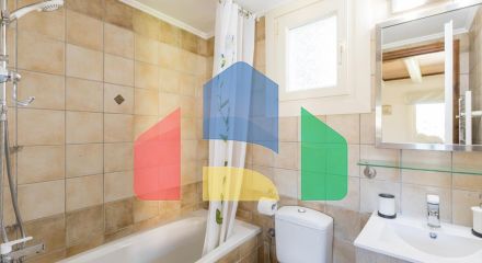 Продажа - Вилла 300 m² на о. Корфу