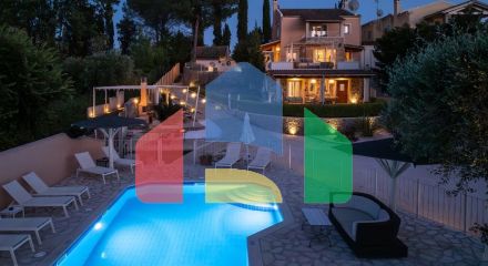 Продажа - Вилла 300 m² на о. Корфу