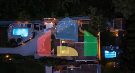 Продажа - Вилла 300 m² на о. Корфу