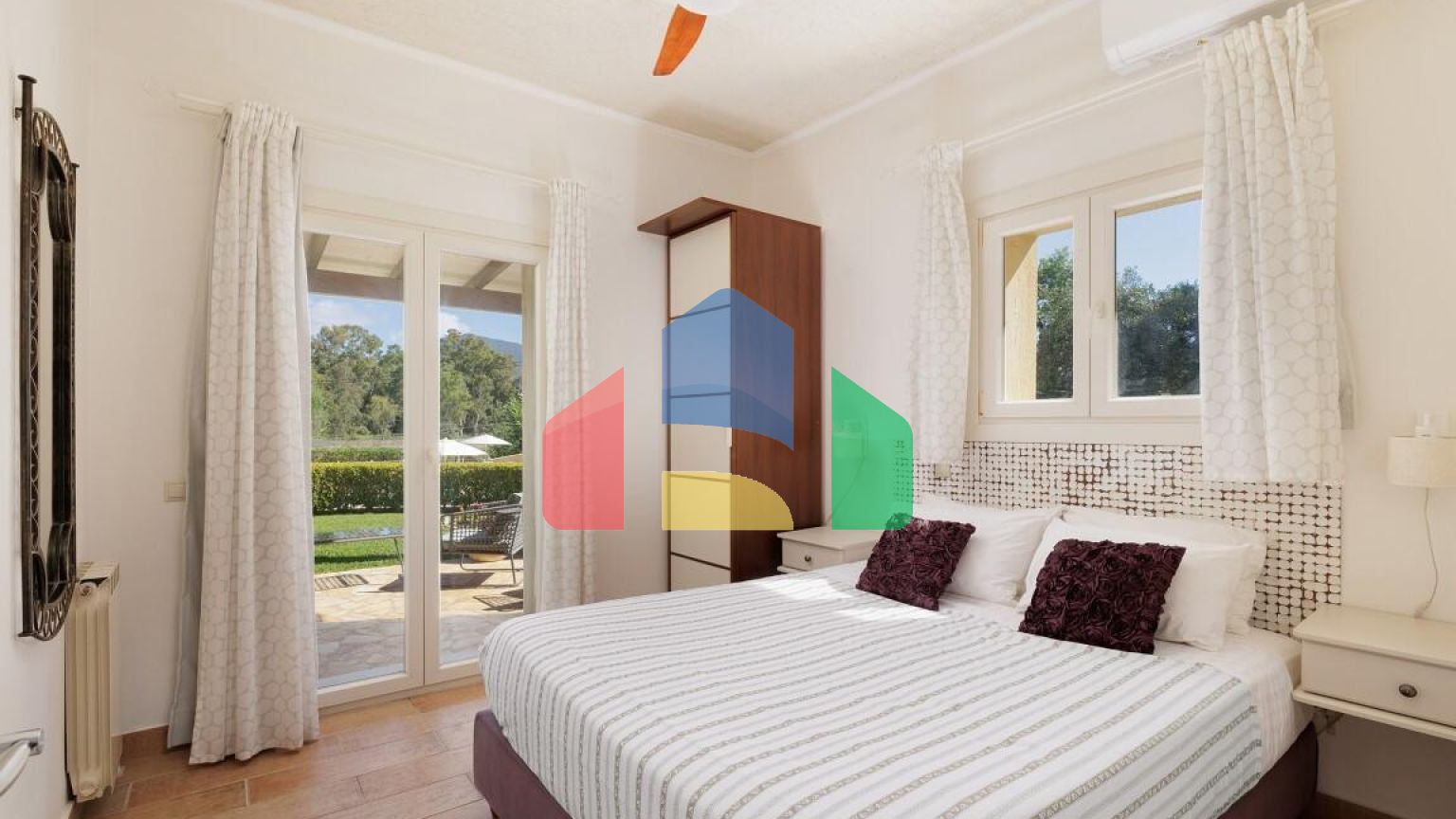 Продажа - Вилла 300 m² на о. Корфу