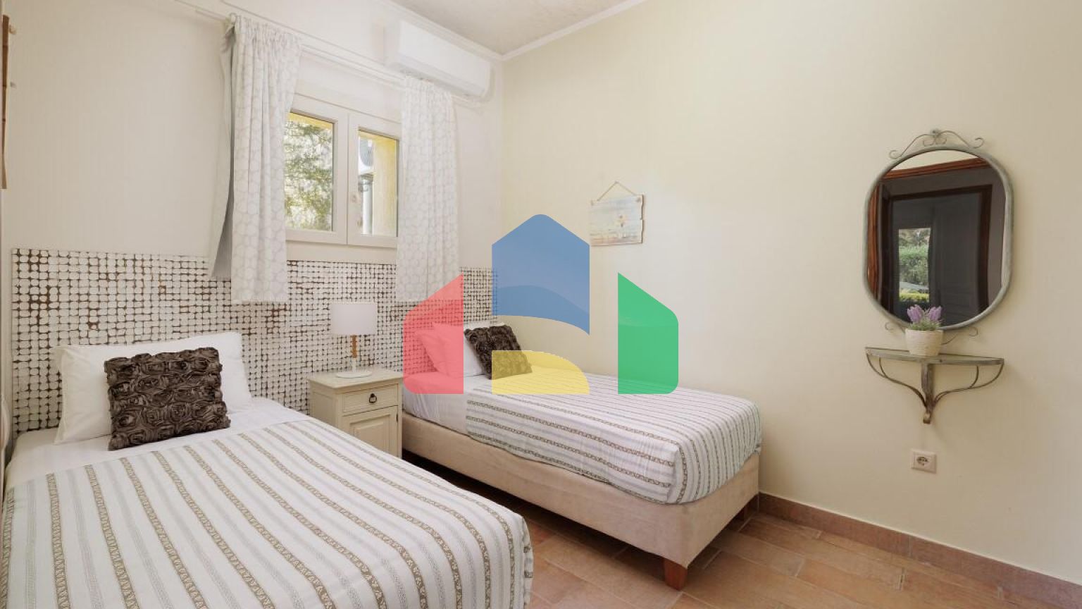 Продажа - Вилла 300 m² на о. Корфу