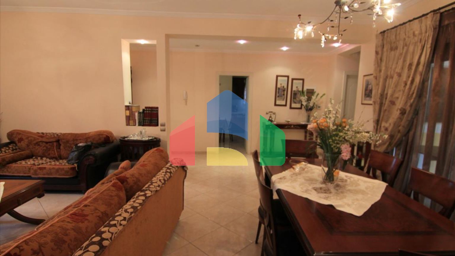 Продаж - Котедж 350 m² на о. Корфу