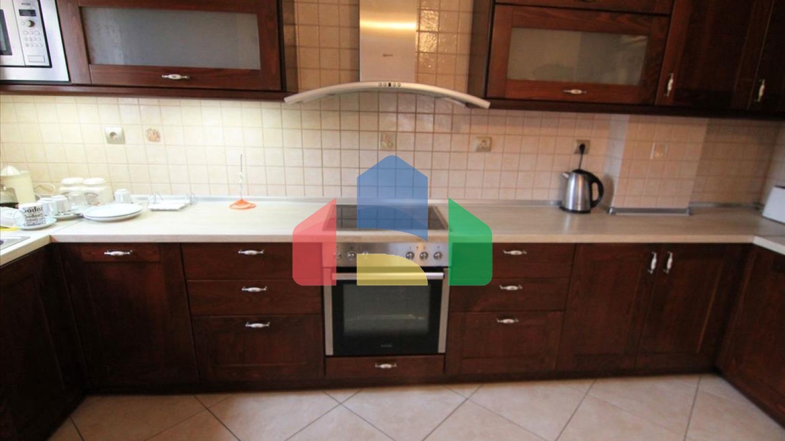 Продаж - Котедж 350 m² на о. Корфу