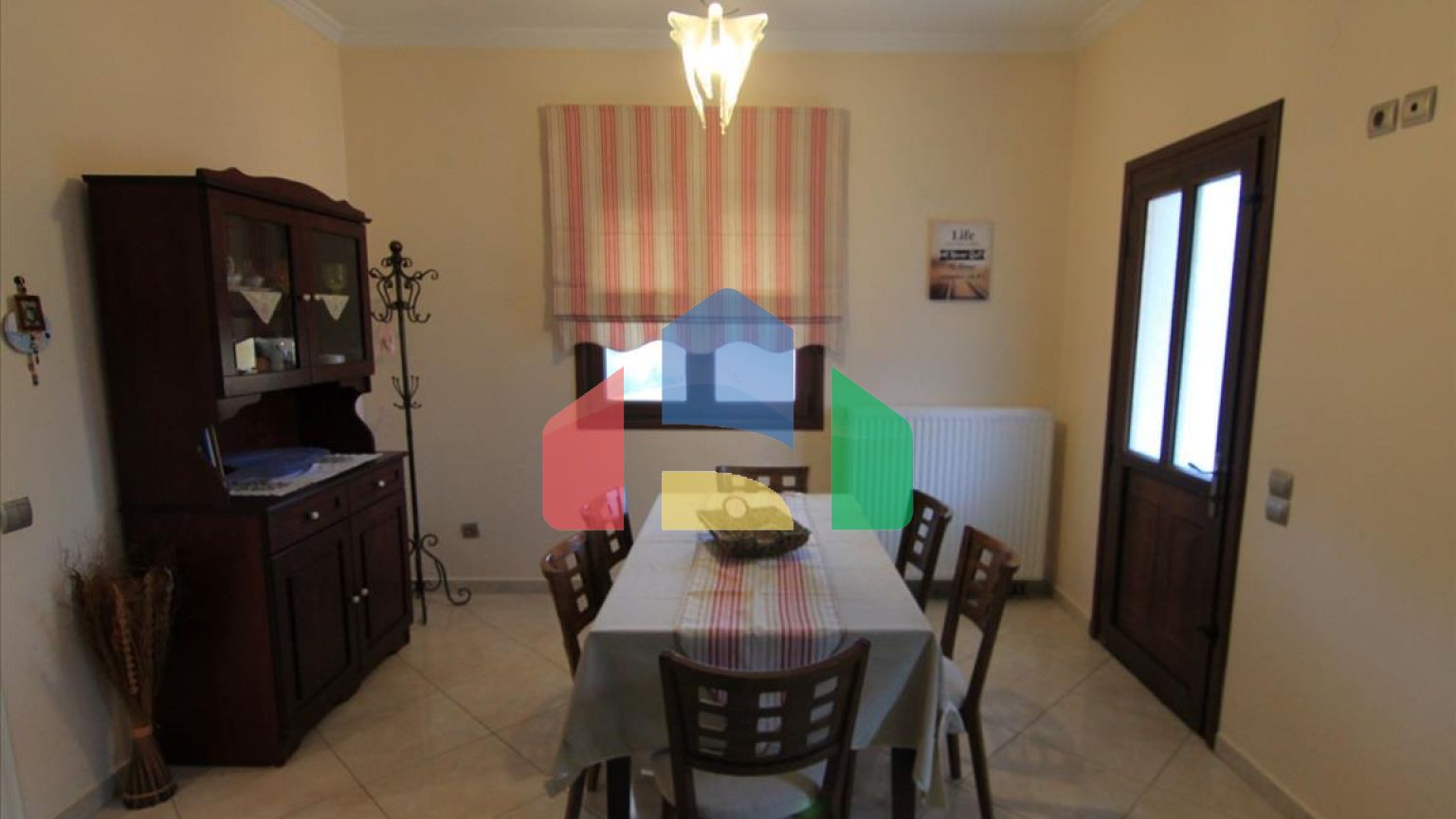 Продаж - Котедж 350 m² на о. Корфу