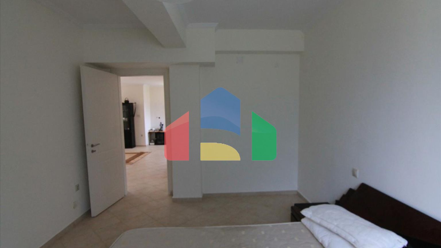 Продаж - Котедж 350 m² на о. Корфу