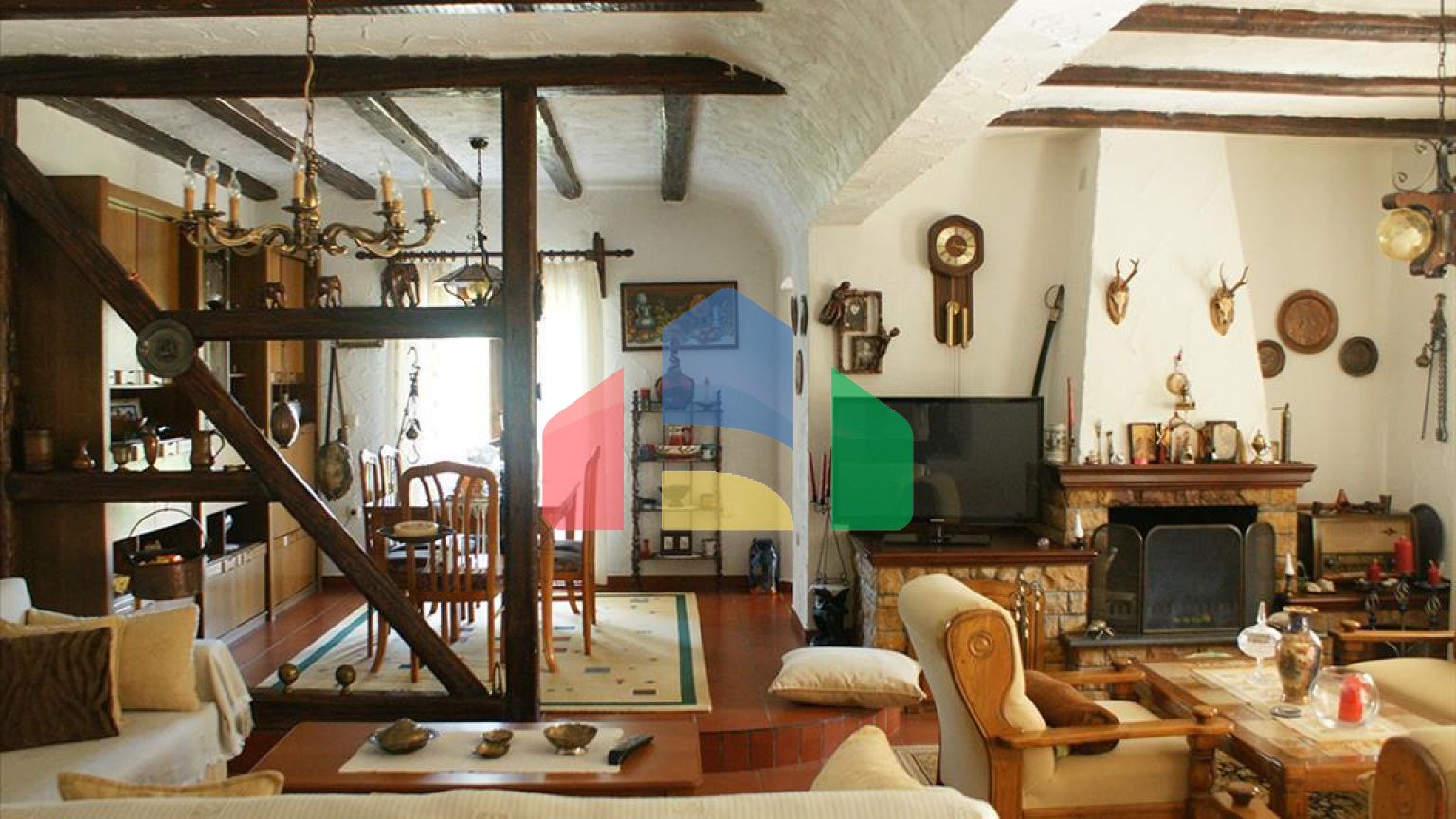 Продаж - Котедж 310 m² на о. Корфу