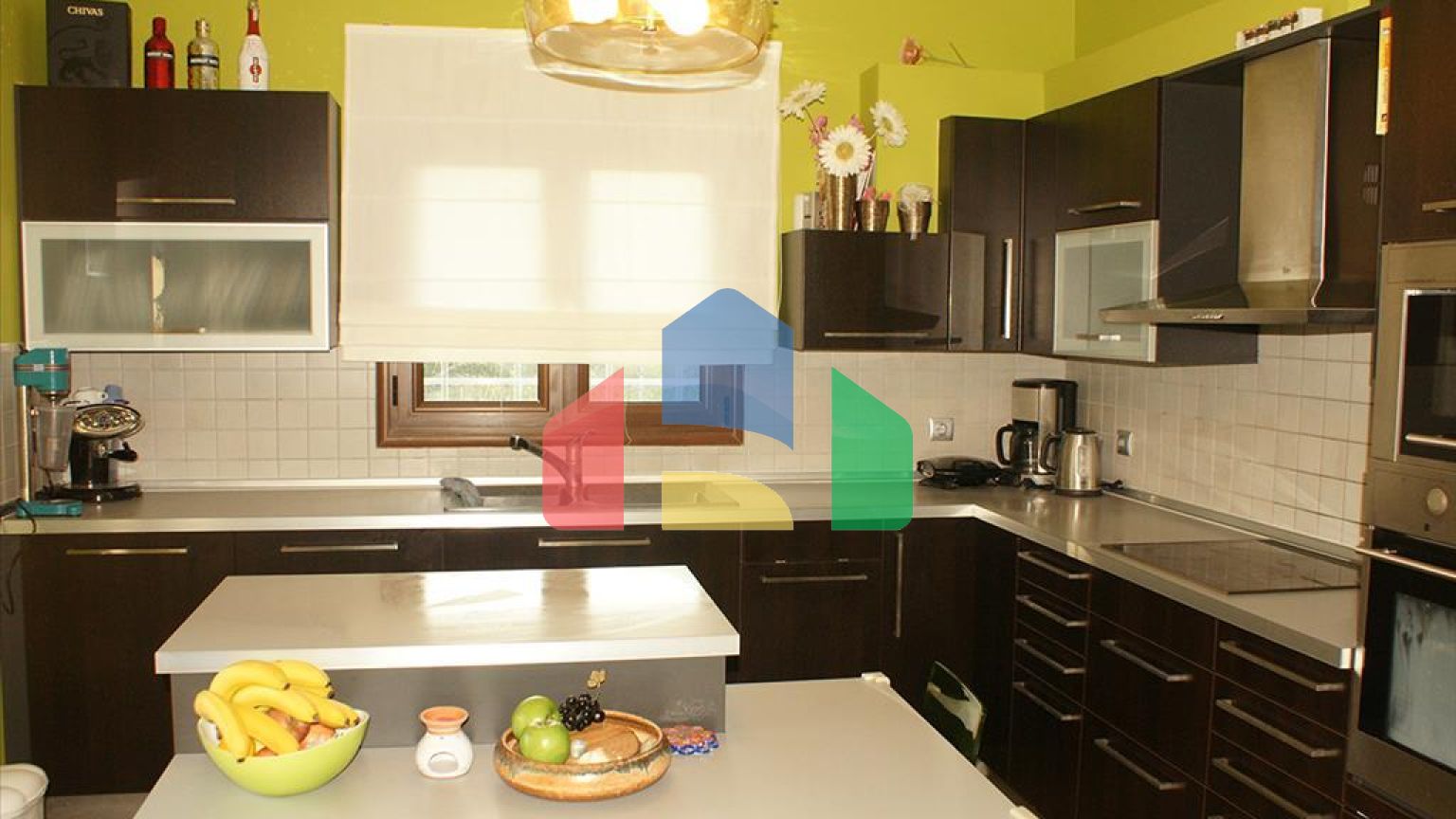 Продаж - Котедж 310 m² на о. Корфу