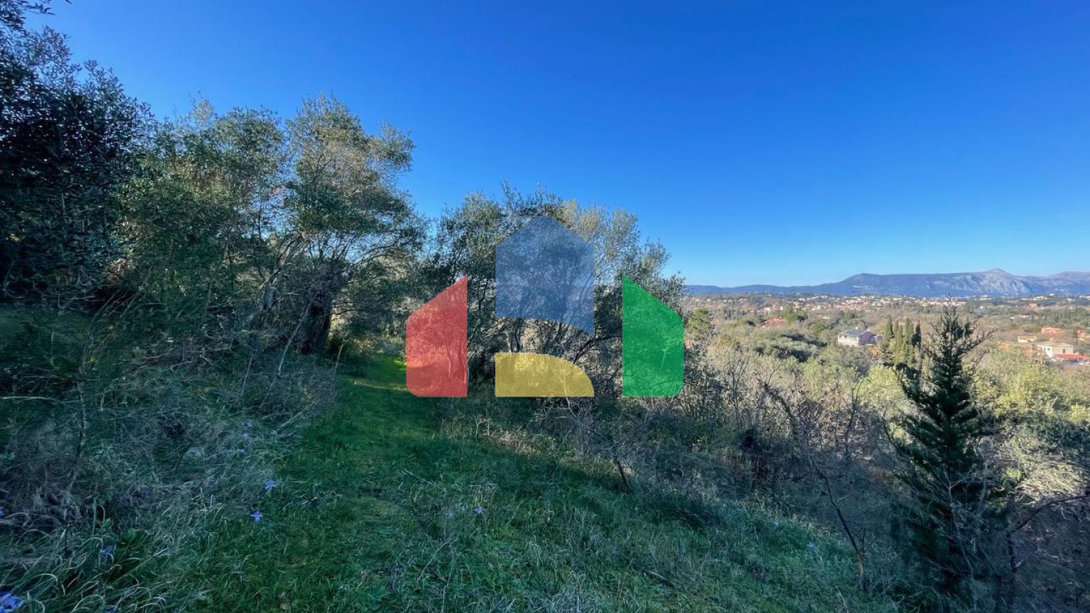 Продажа - Земельный участок 14529 m² на о. Корфу