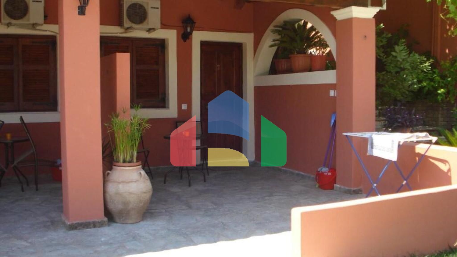 Продажа - Гостиница 500 m² на о. Корфу