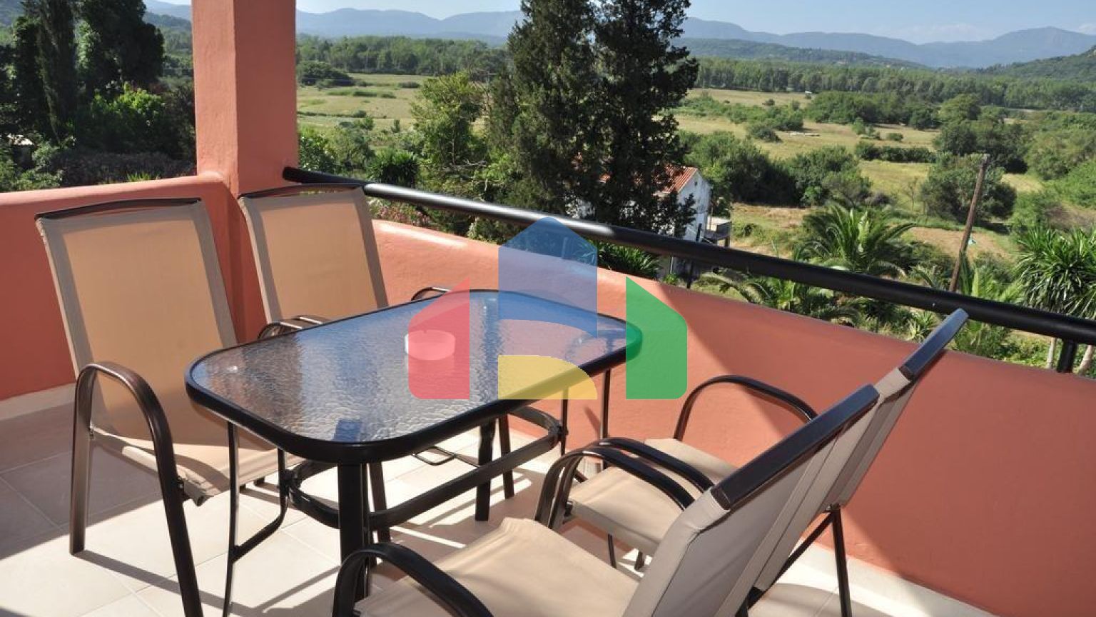 Продажа - Гостиница 500 m² на о. Корфу