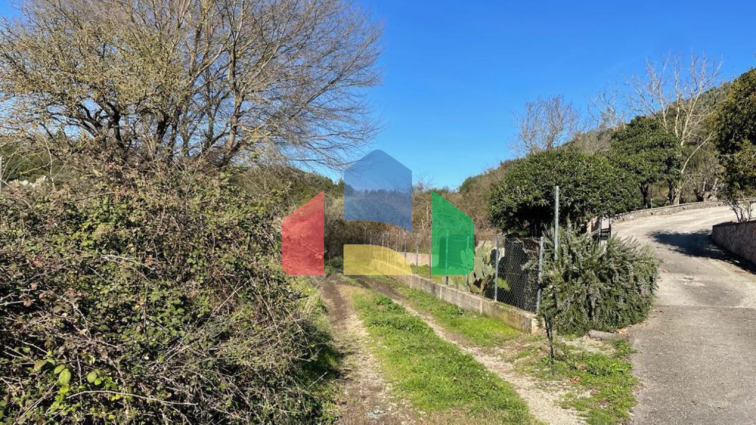 Продажа - Земельный участок 12500 m² на о. Корфу