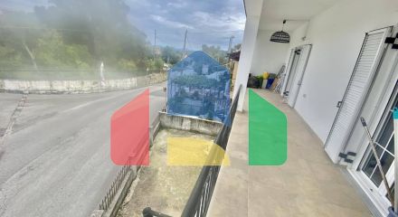 Продаж - Будівля 225 m² на о. Корфу