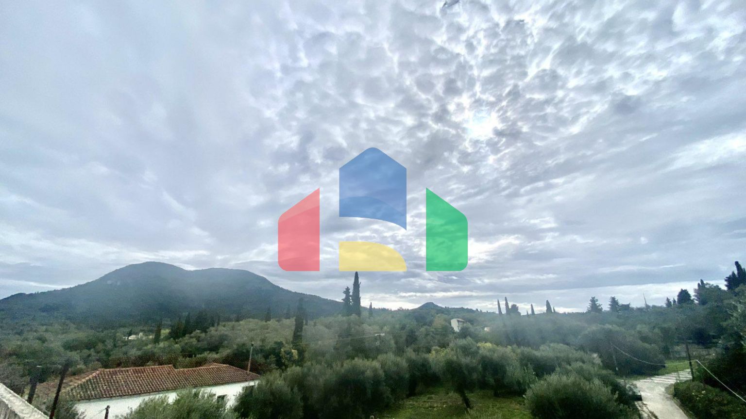 Продаж - Будівля 225 m² на о. Корфу