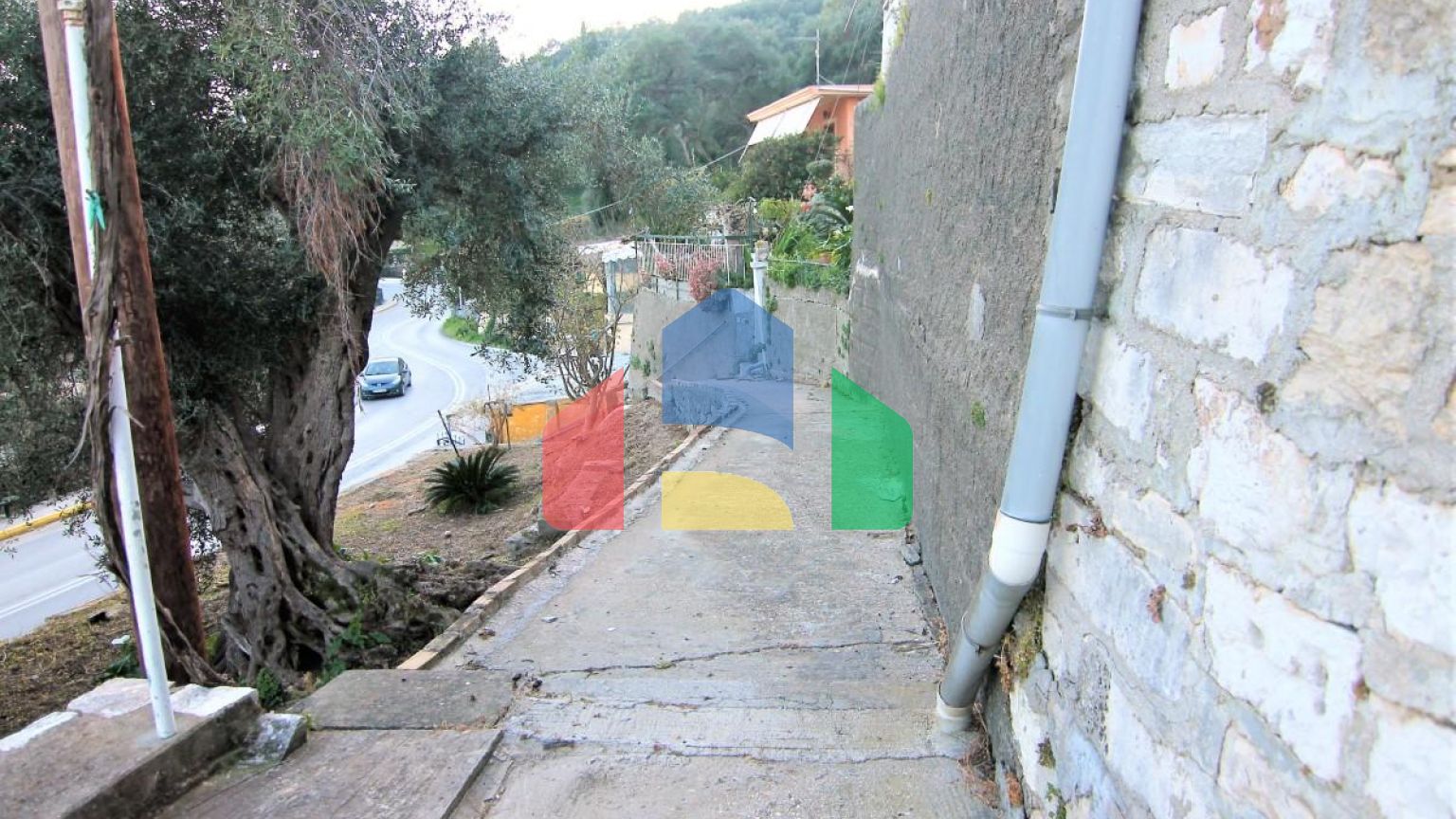 Продажа - Коттедж 110 m² на о. Корфу