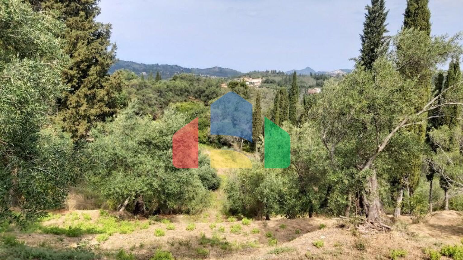 Продажа - Земельный участок 2120 m² на о. Корфу