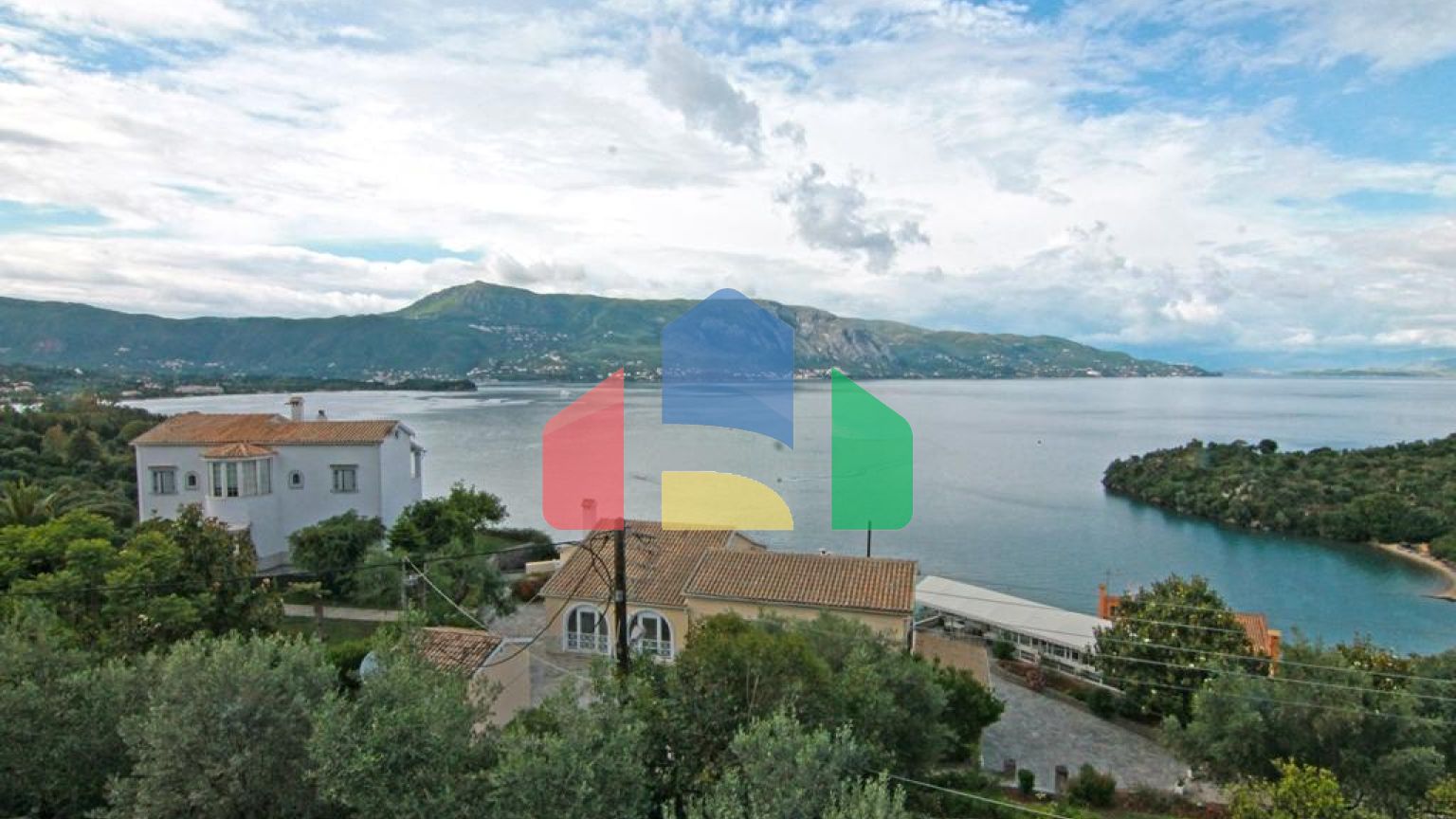 Продажа - Гостиница 500 m² на о. Корфу