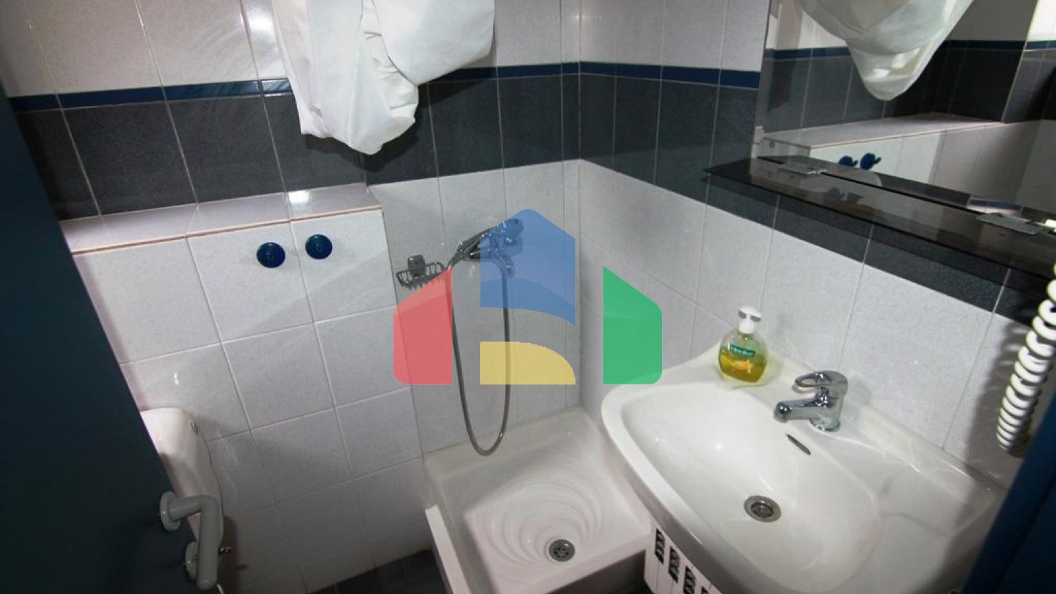 Продажа - Гостиница 500 m² на о. Корфу