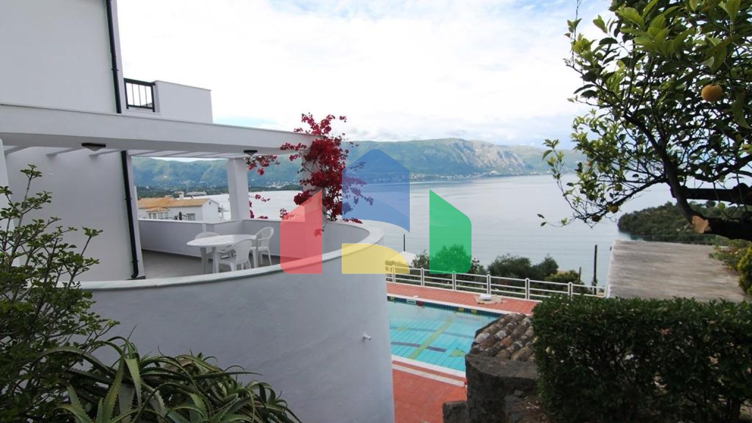 Продажа - Гостиница 500 m² на о. Корфу