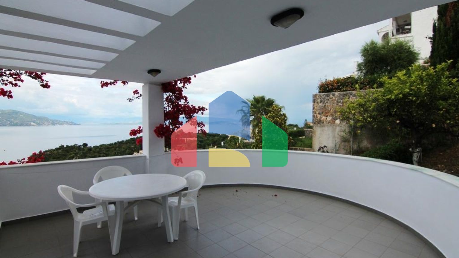 Продажа - Гостиница 500 m² на о. Корфу