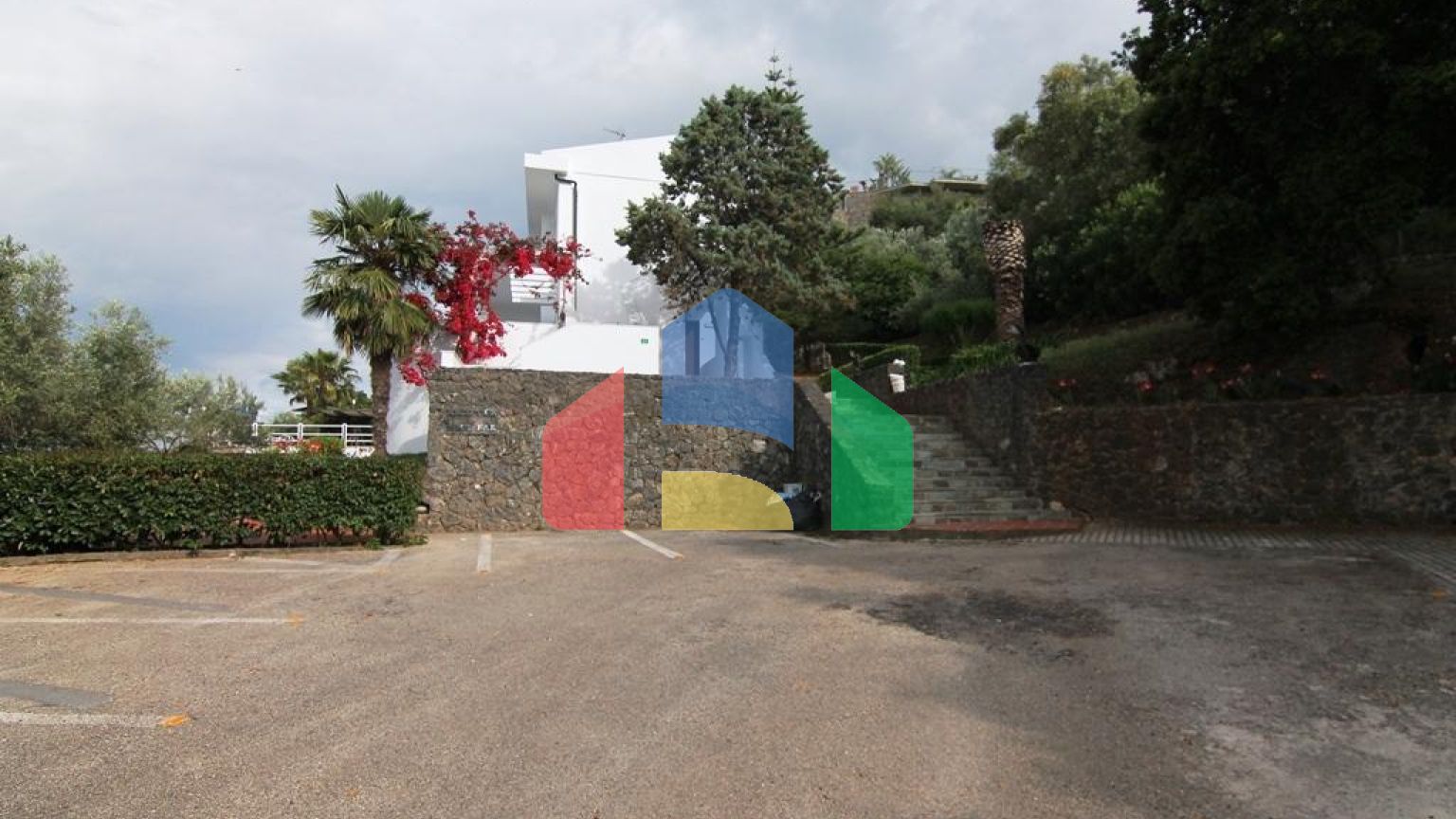 Продажа - Гостиница 500 m² на о. Корфу