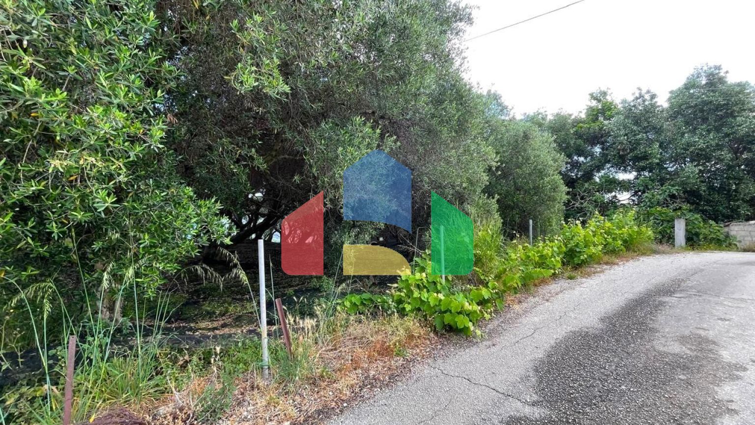 Продажа - Земельный участок 940 m² на о. Корфу