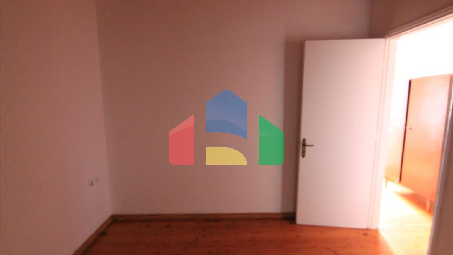 Продаж - Таунхаус 70 m² на о. Корфу