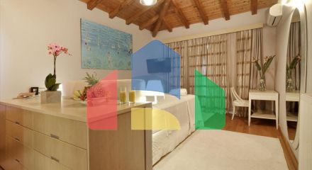 Продажа - Вилла 290 m² на о. Корфу