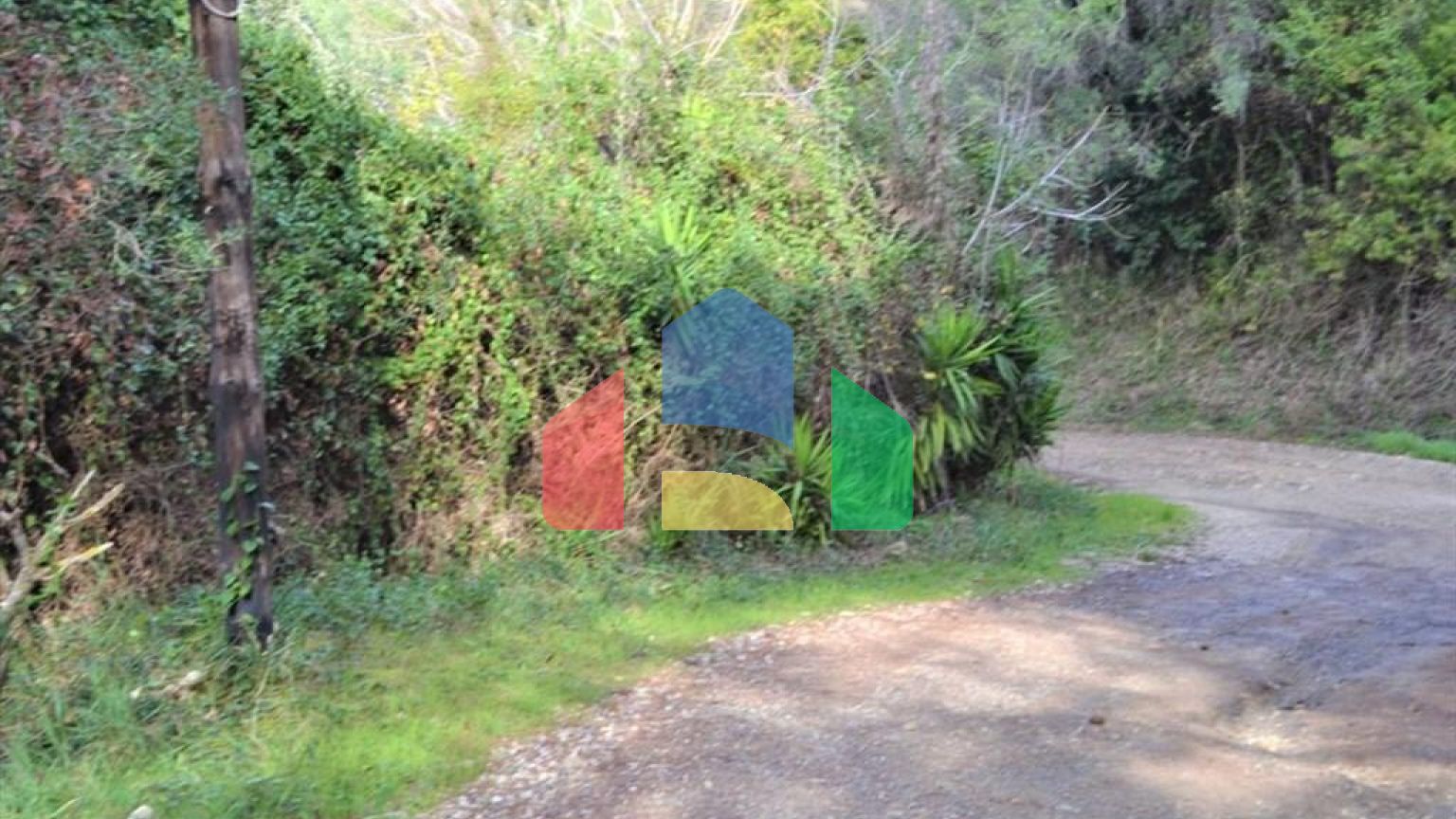 Продажа - Земельный участок 10959 m² на о. Корфу