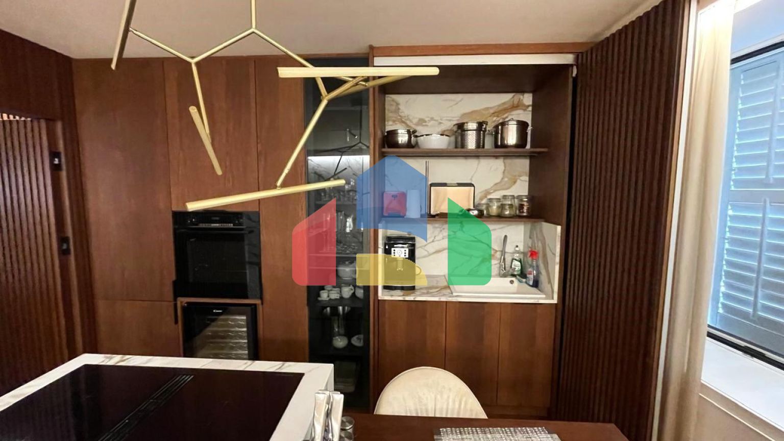 Продажа - Квартира 84 m² на о. Корфу