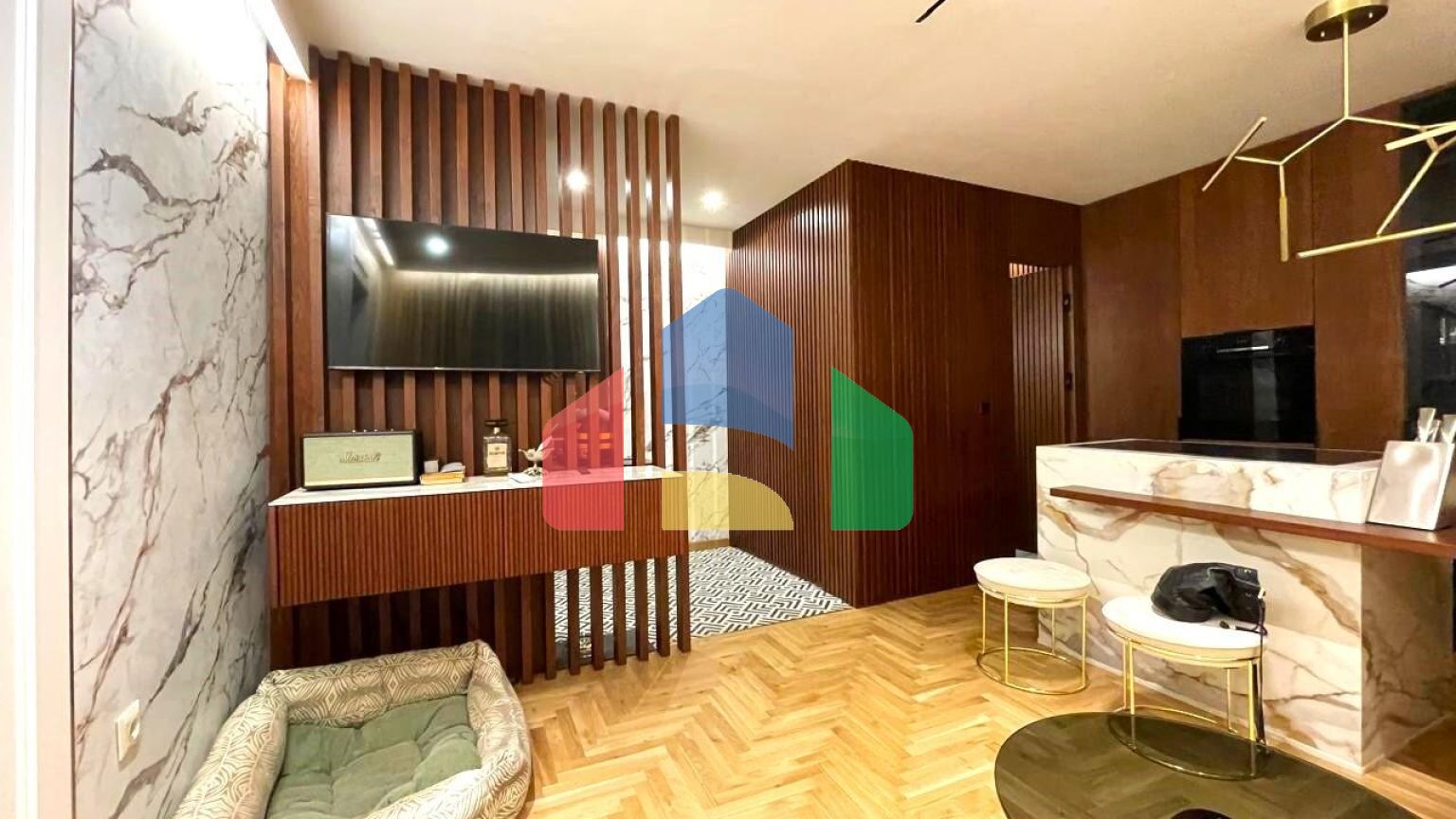 Продажа - Квартира 84 m² на о. Корфу