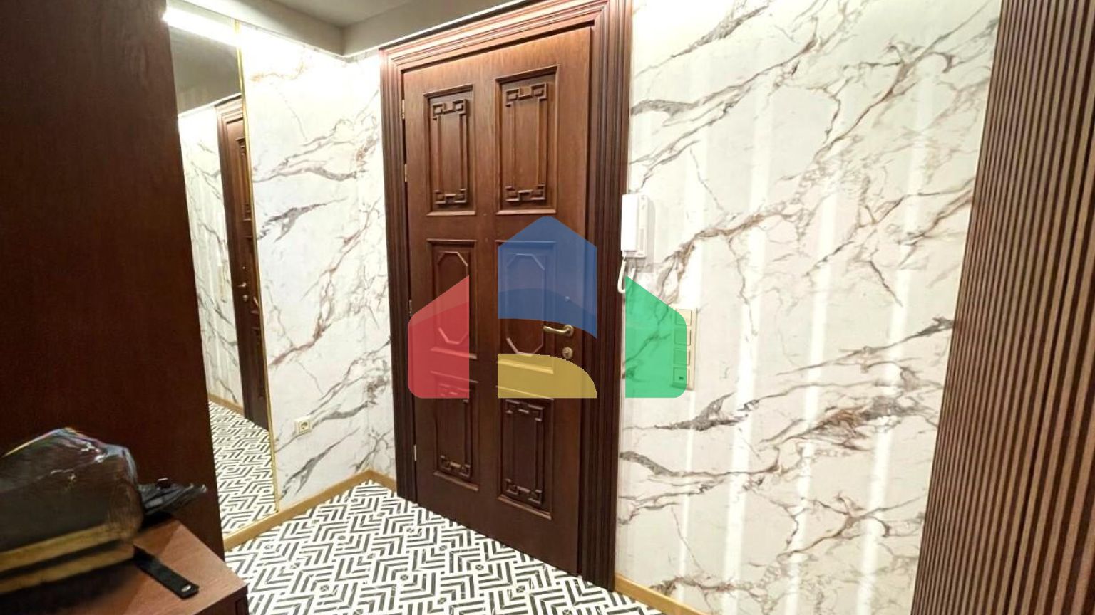 Продажа - Квартира 84 m² на о. Корфу