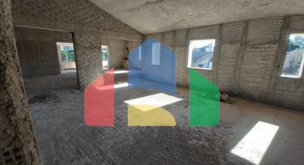 Продаж - Котедж 368 m² на о. Корфу