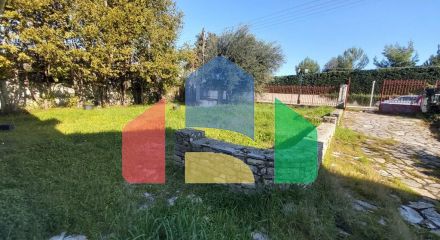 Продаж - Котедж 368 m² на о. Корфу