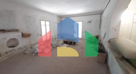 Продаж - Котедж 368 m² на о. Корфу