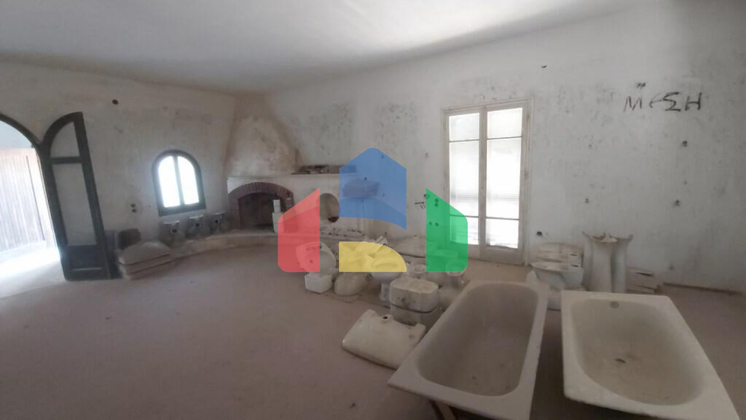 Продаж - Котедж 368 m² на о. Корфу