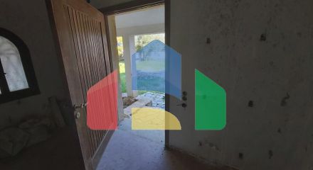 Продаж - Котедж 368 m² на о. Корфу