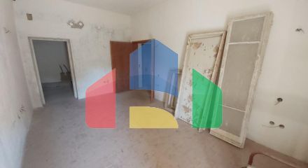 Продаж - Котедж 368 m² на о. Корфу