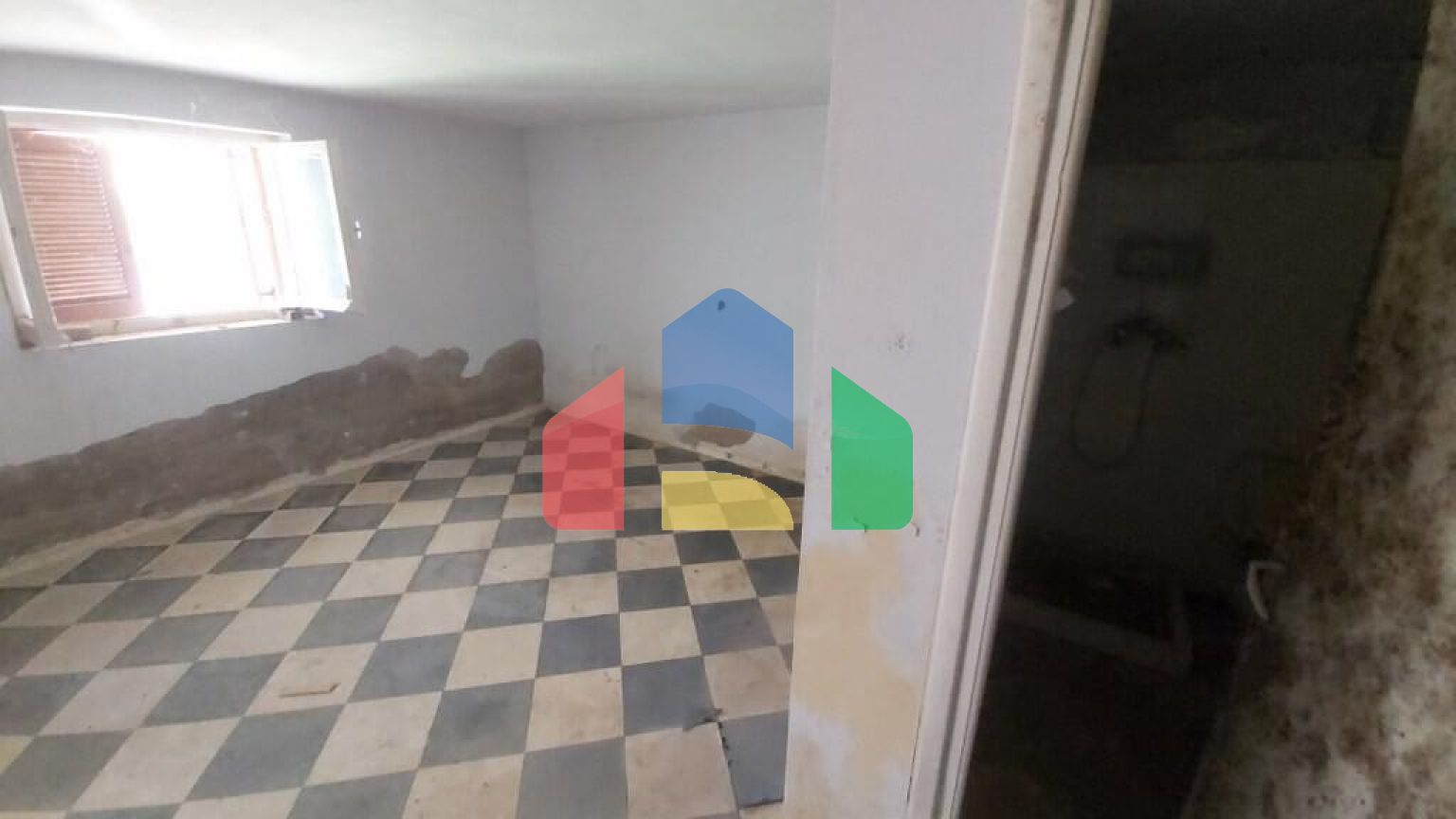 Продаж - Котедж 368 m² на о. Корфу