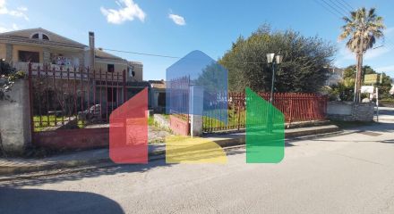 Продаж - Котедж 368 m² на о. Корфу