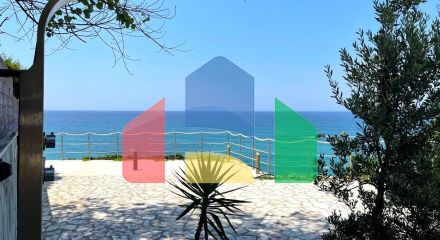 Продаж - Таунхаус 104 m² на о. Корфу