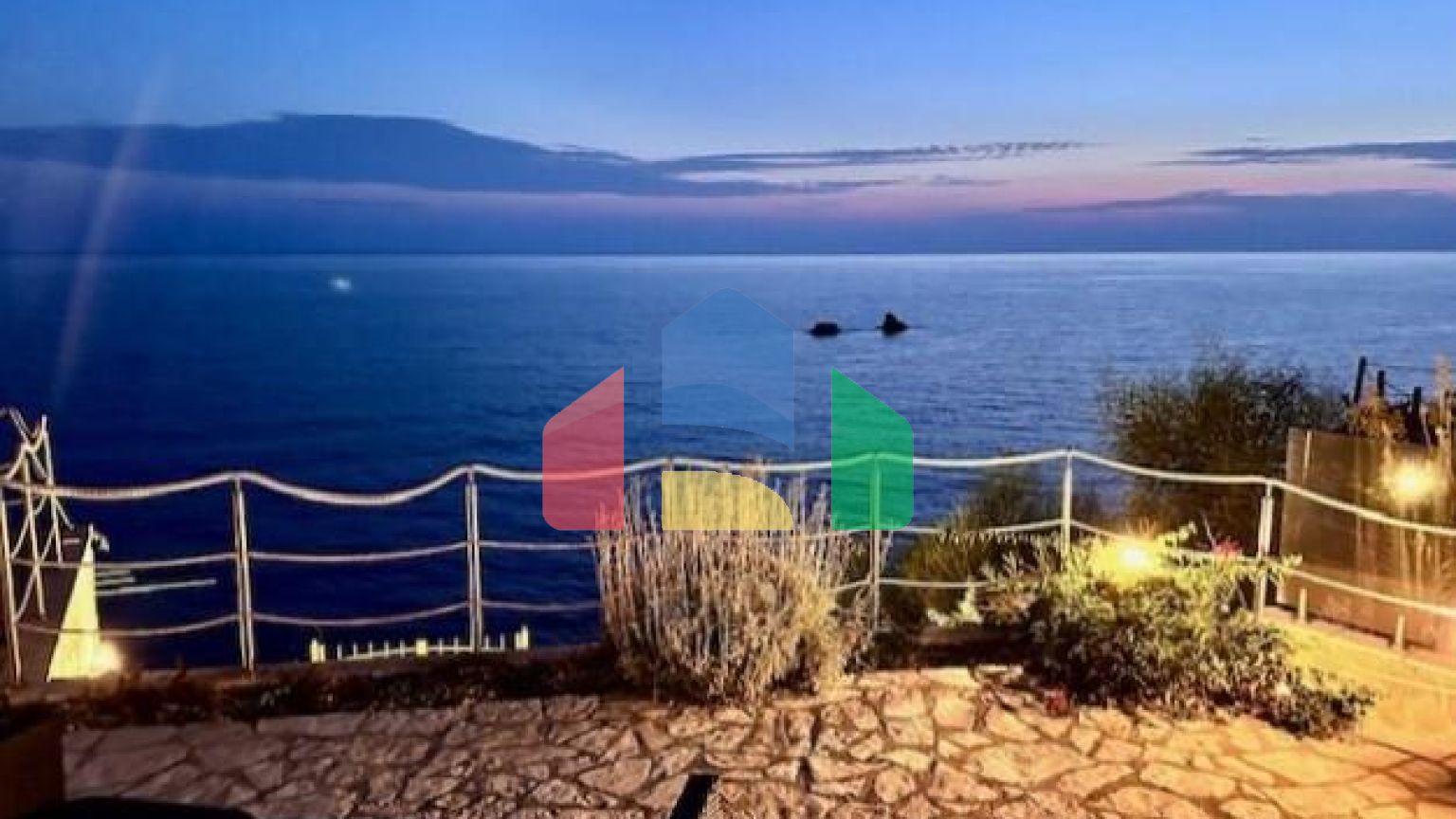 Продаж - Таунхаус 104 m² на о. Корфу