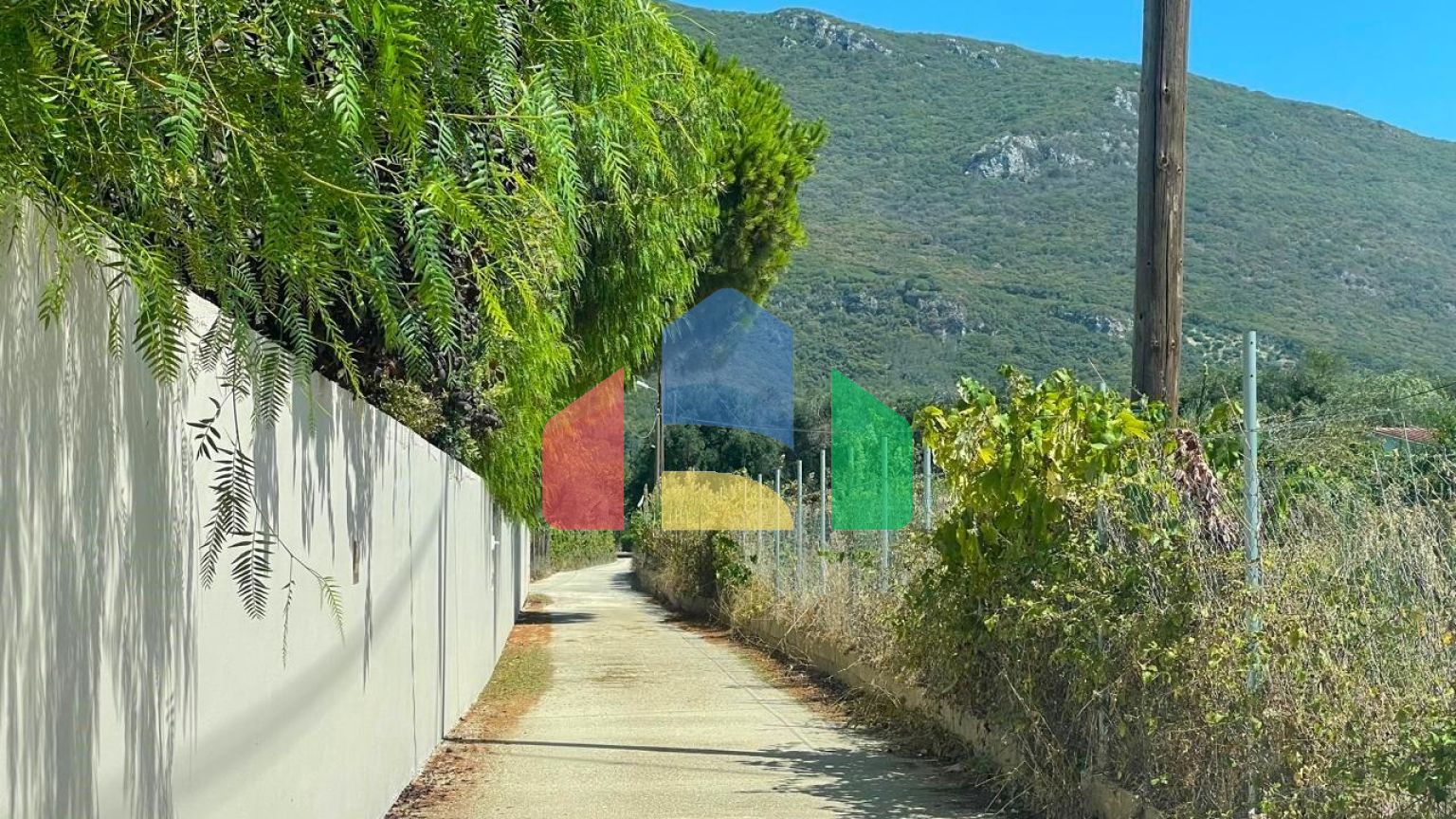 Продаж - Таунхаус 104 m² на о. Корфу