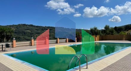 Продажа - Гостиница 1200 m² на о. Корфу