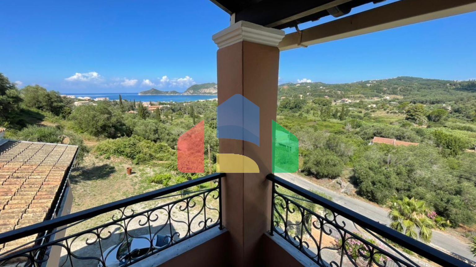 Продажа - Гостиница 1200 m² на о. Корфу