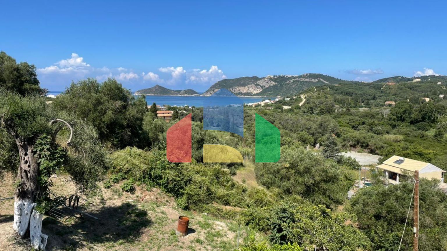 Продажа - Гостиница 1200 m² на о. Корфу