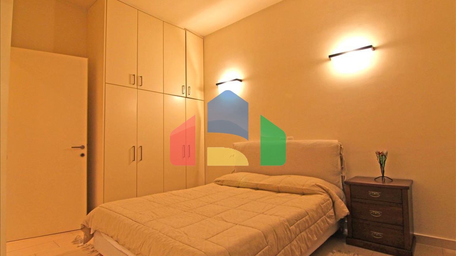 Продаж - Котедж 275 m² на о. Корфу