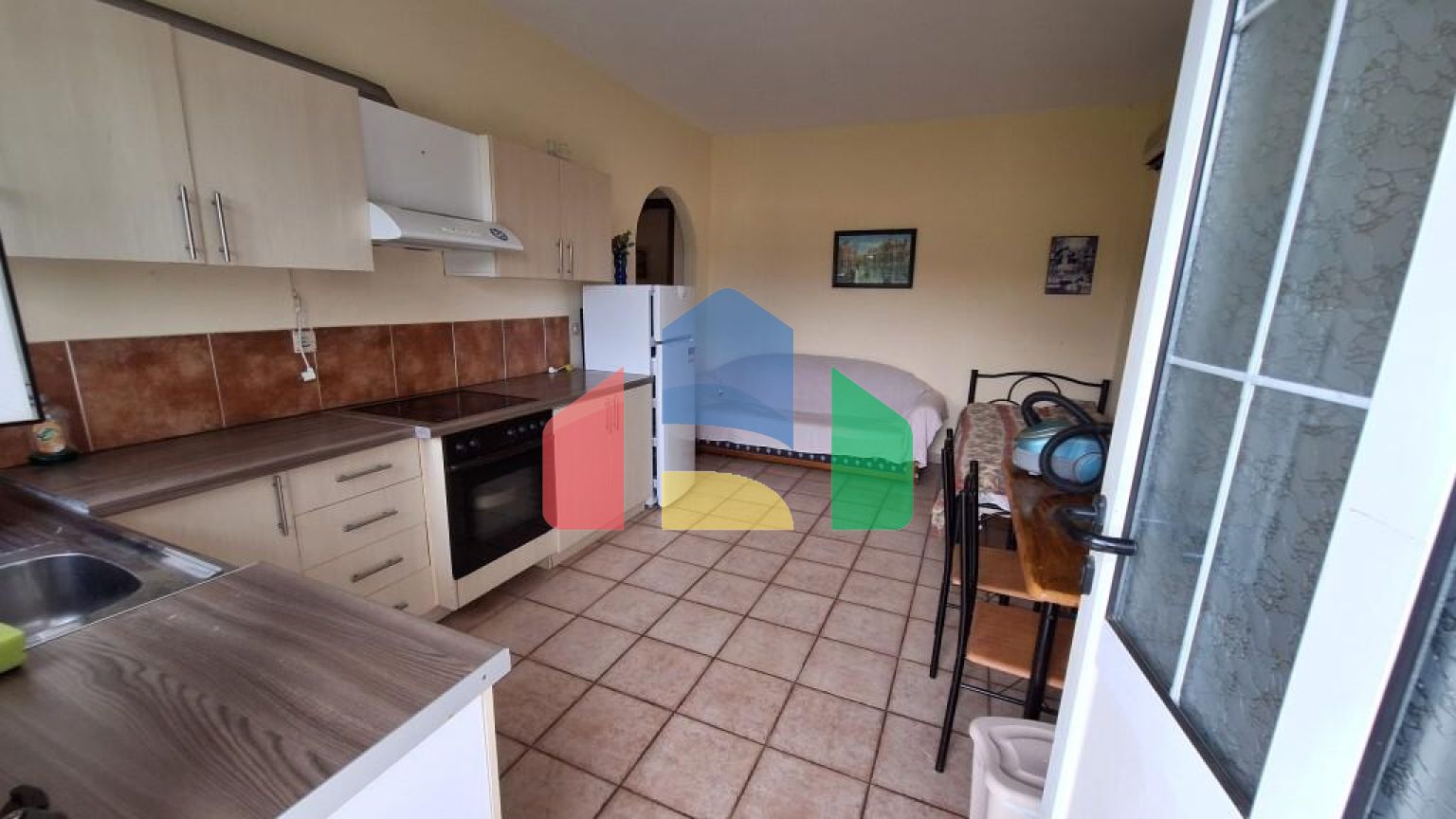 Продажа - Гостиница 320 m² на о. Корфу